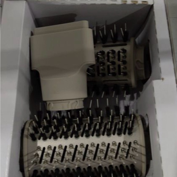 Shark Silver Multi-Styler Hair Tool - Picture 3 of 5